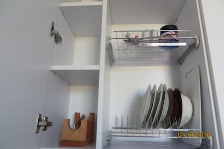 Smart-House Smart-Kvartira S Kukhnei. Kyjev Exteriér fotografie